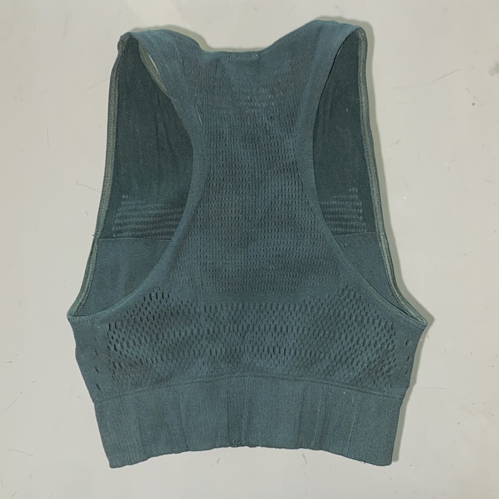 Fabletics Workout Top - Picture 2 of 2